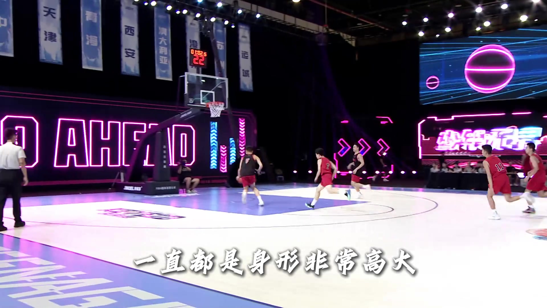  中日青少年篮球区别？日本篮球教练：中国球员都高大 日本都是普通身高